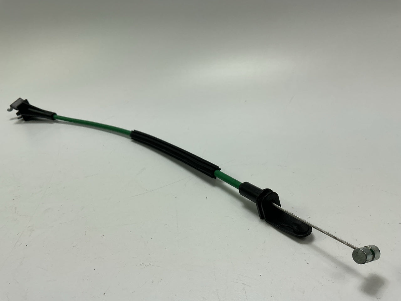 NEW OEM Ford 6L8Z-78221A01-AA Front Left Door Latch Cable 05-07 Escape & Mariner