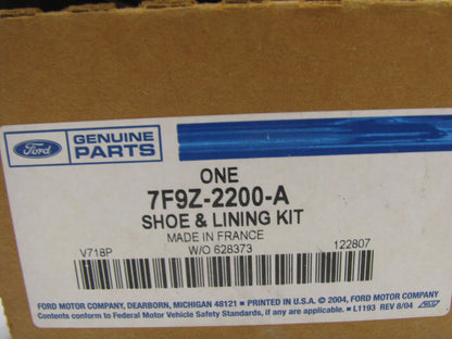 NEW - OEM Ford 7F9Z-2200-A Rear Disc Brake Pads