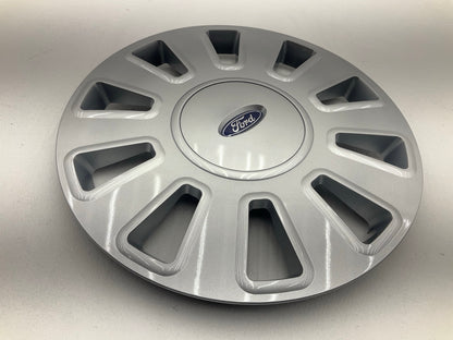 NEW OEM 06-11 Ford Crown Victoria Police Interceptor 17'' Hubcap Wheel Cover