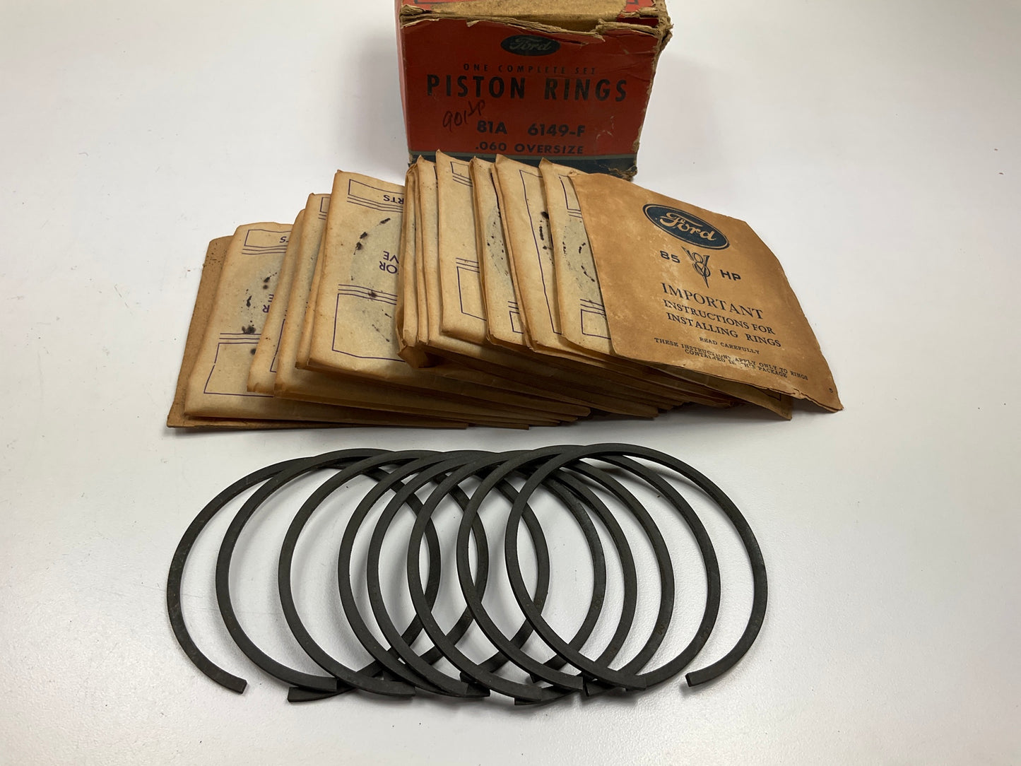 NOS - OEM Ford 81A-6149-F Engine Piston Rings .060'' 1932-1942 Flathead V8 90HP