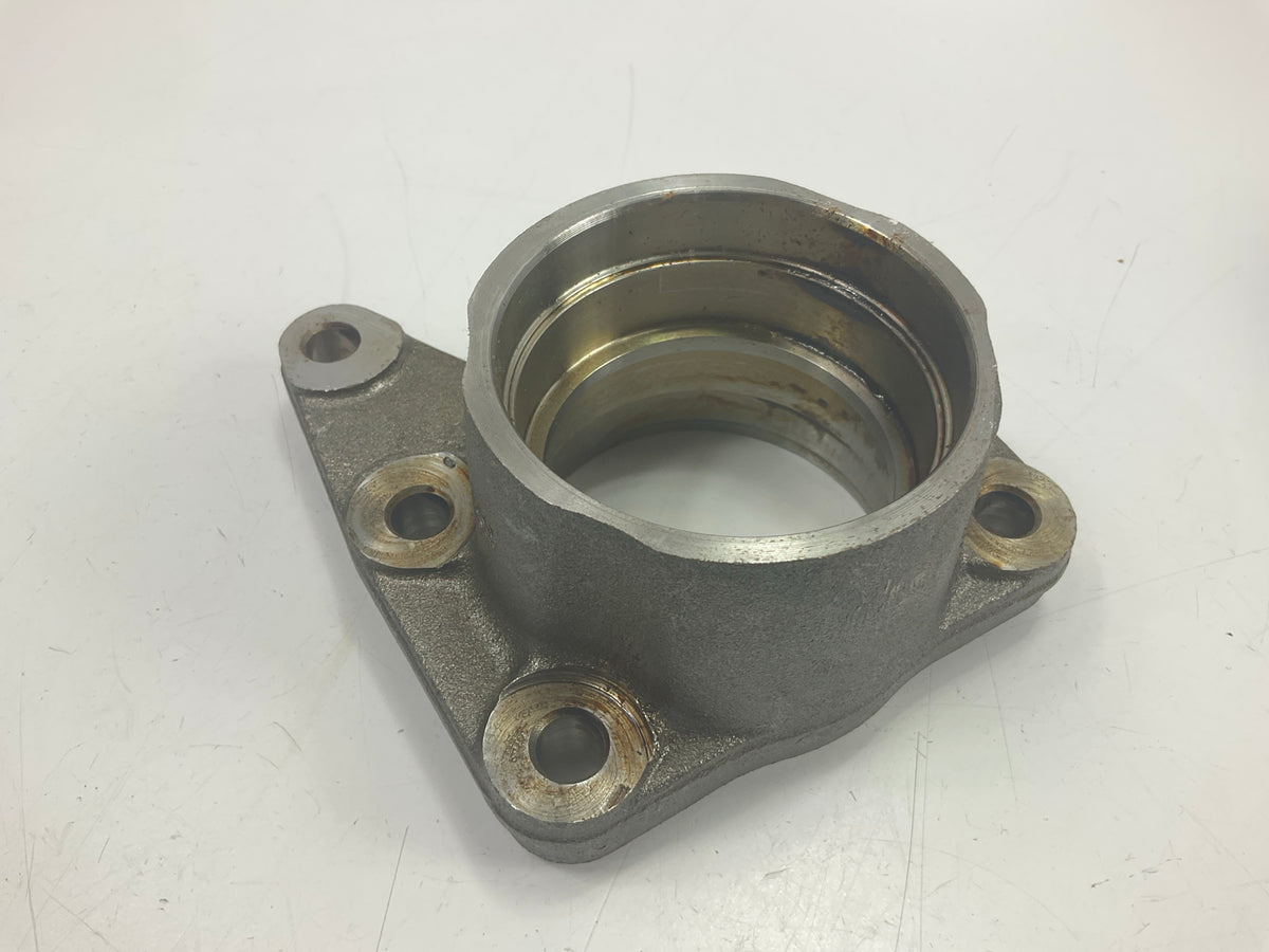 NEW - OEM Ford E7RY-4K017-A Rear Outer Stub Shaft Bearing Hub 1988-1989 Scorpio