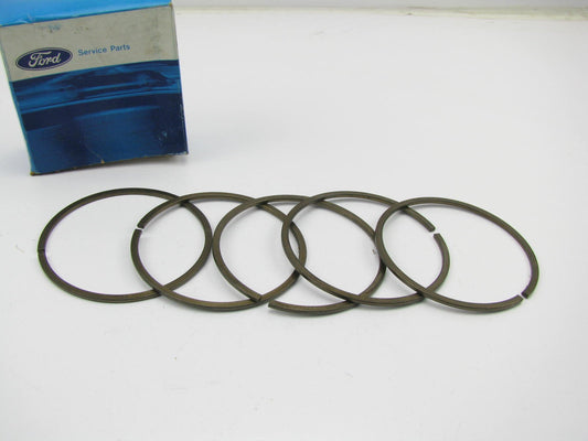 5 X 1948-91 Ford F100/500 Truck Bus Warner T98 T18 T19 4-Spd Snap Ring 8MTH-7070
