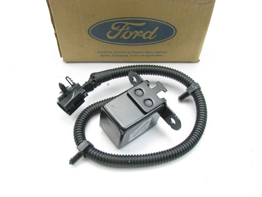 NEW - OEM Ford 97BZ-14B004-AA Front Right SRS Sensor 98-00 Contour Mystique