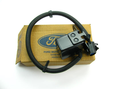 NEW GENUINE OEM Ford 97BZ-14B004-AB SRS Crash Sensor FRONT LEFT