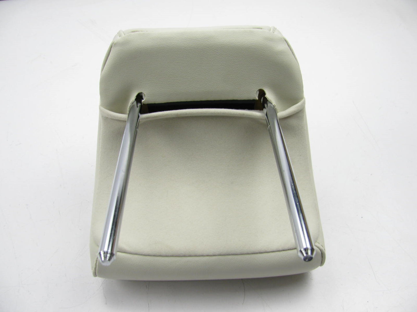 NEW GENUINE OEM Ford Rear Center Headrest AN7Z-54611A08-BG Mercury Milan 2010