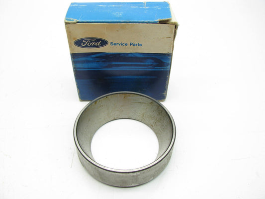 NEW - OEM Ford B5A-4616-B Axle Pinion Bearing Cup