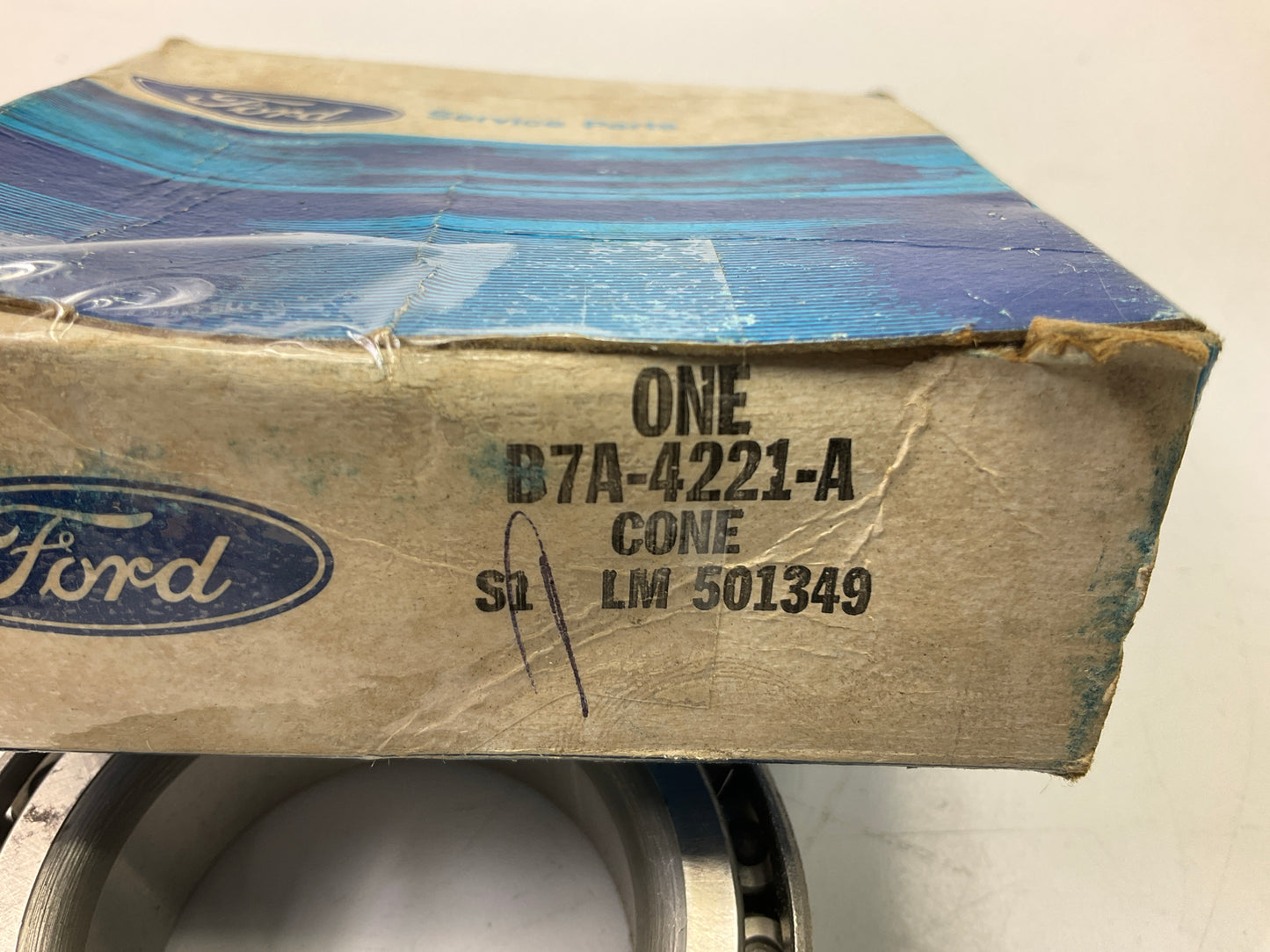 (2) OEM Ford B7A-4221-A Cone Bearing Ford 9 Inch 8 Inch Differential LM501349-N