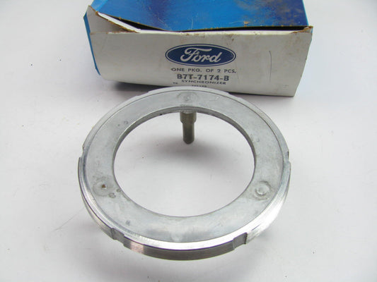 NOS OEM Ford B7T-7174-B Ring Stop Synchronizer Cone NP New Process 4-SPEED
