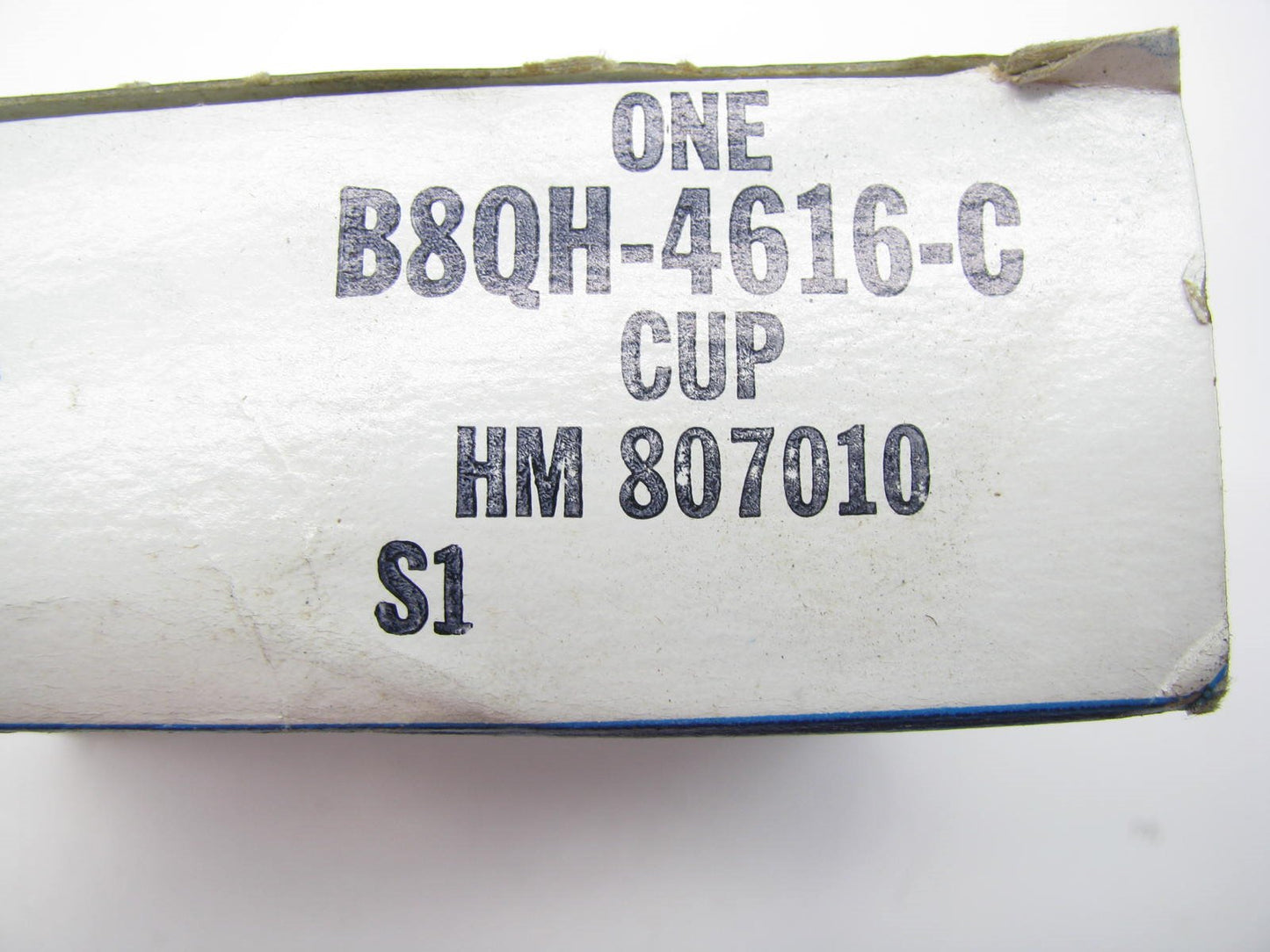 NEW - OEM Ford B8QH-4616-C Pinion Axle Bearing Race