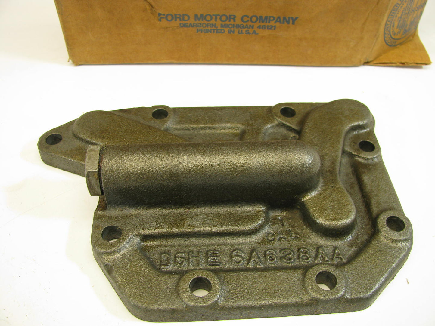 NEW - OEM Ford B8TZ-6A638-A Crankcase Oil Cooler Cover 1958-1981 401 477 534-V8