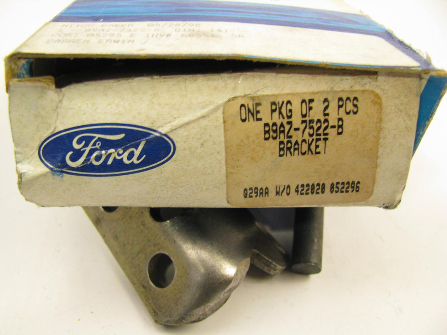 New Genuine OEM Ford B9AZ-7522-B Clutch Release Bracket 65-68 Galaxie Mustang