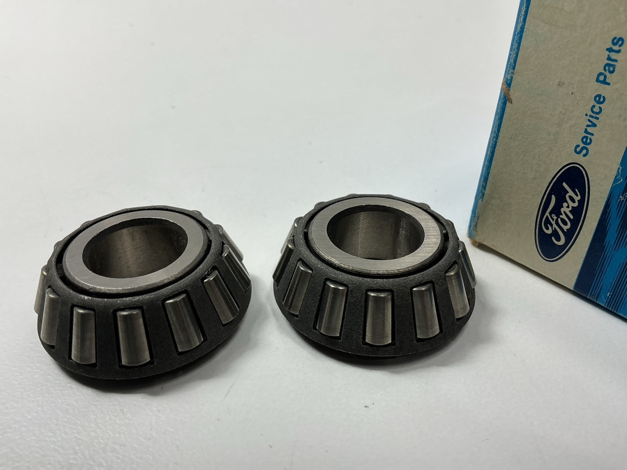 (2) NEW GENUINE OEM Ford B9C-3123-B Steering Knuckle Bearing (Timken 11590)