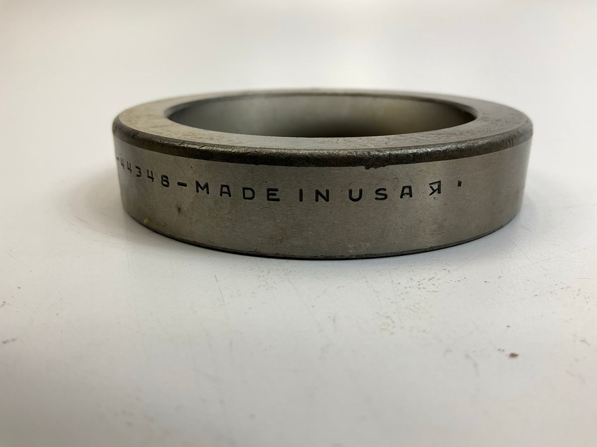 NEW - OEM Ford BB-4616-A Differential Pinion Bearing Race