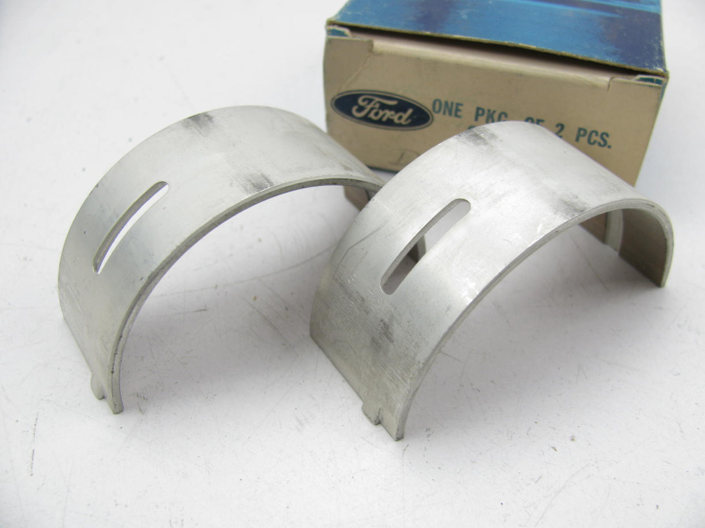 NEW - OEM Ford C1DZ-6333-A Main Bearing - Standard 1960-1974 Ford 144 170 200-L6