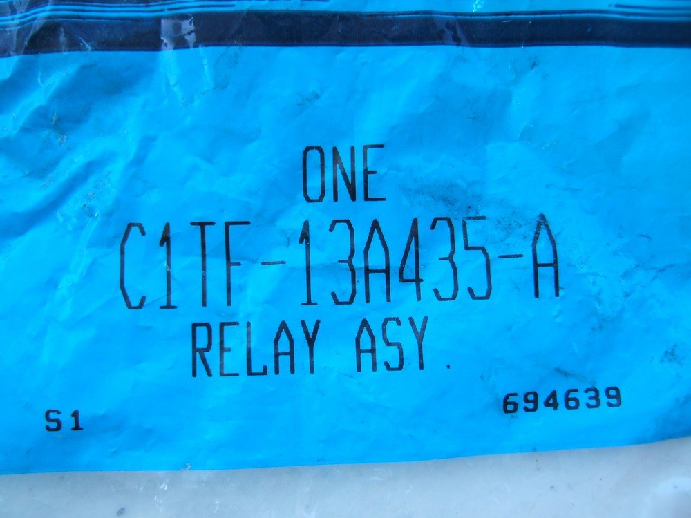 NEW GENUINE Trailer Light Relay OEM Ford C1TF-13A435-A