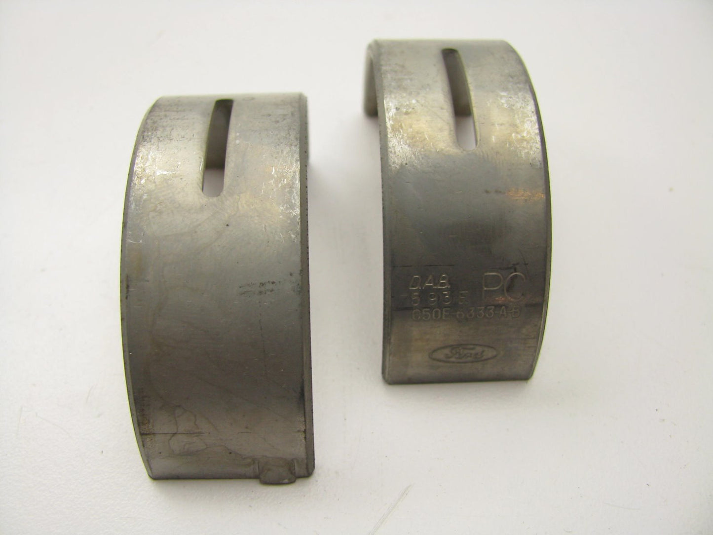 NEW OEM 1984-1991 Ford 5.0L 302 V8 Main Crankshaft Bearing PAIR - STANDARD SIZE