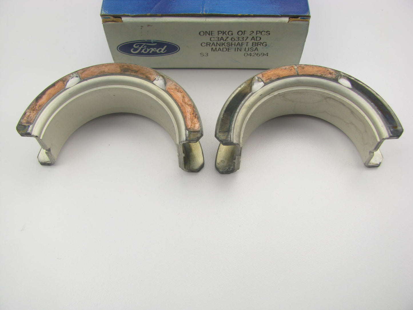 Ford C3AZ-6337 AD Crankshaft Upper Thrust Main Bearings .010 1962-01 260 289 302
