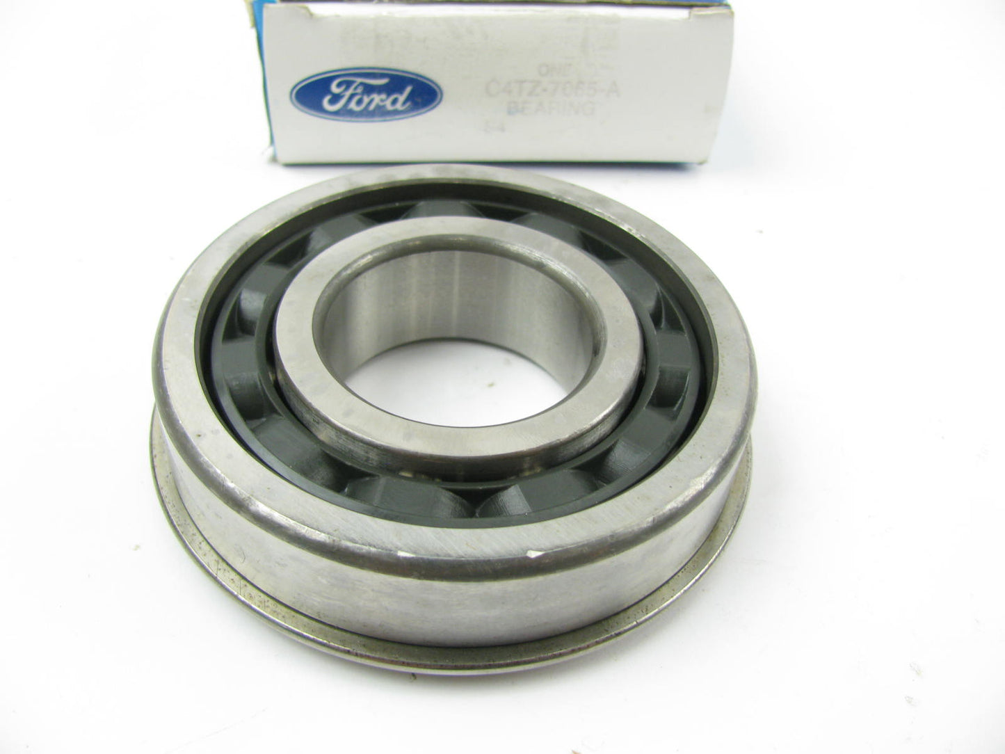 NEW GENUINE OEM Ford C4TZ-7065-A Borg Warner T-19 4SPD Rear Output Shaft Bearing