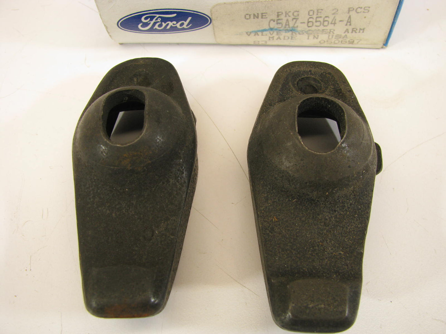 (2) NEW - OEM Ford C5AZ-6564-A Engine Rocker Arm 1965-1984 240 300
