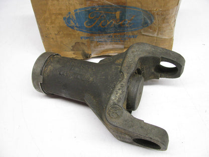 NOS - OEM Ford C5TZ-4841-C Rear Axle Driveshaft Yoke, 32 Spline - SEE PHOTOS