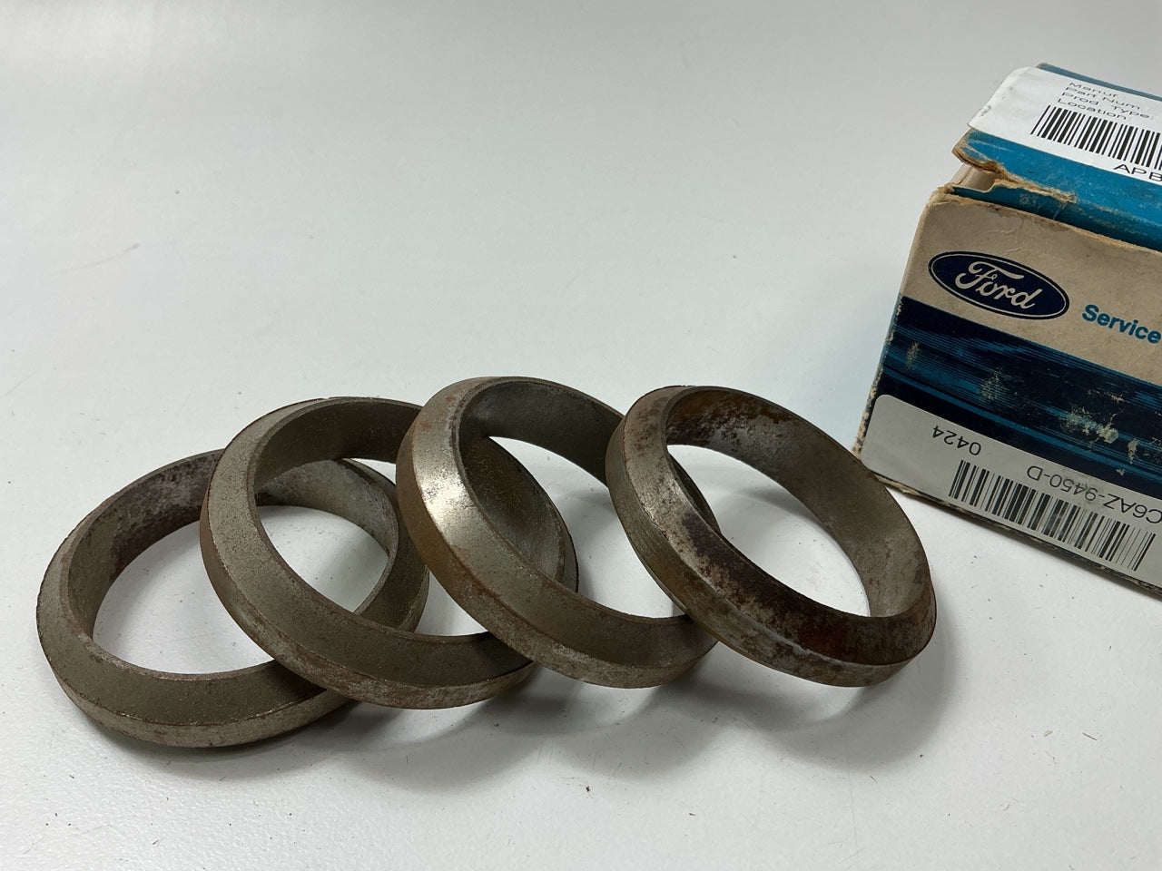(4) NEW - OEM Ford C6AZ-9450-D Exhaust Manifold Flange Gasket