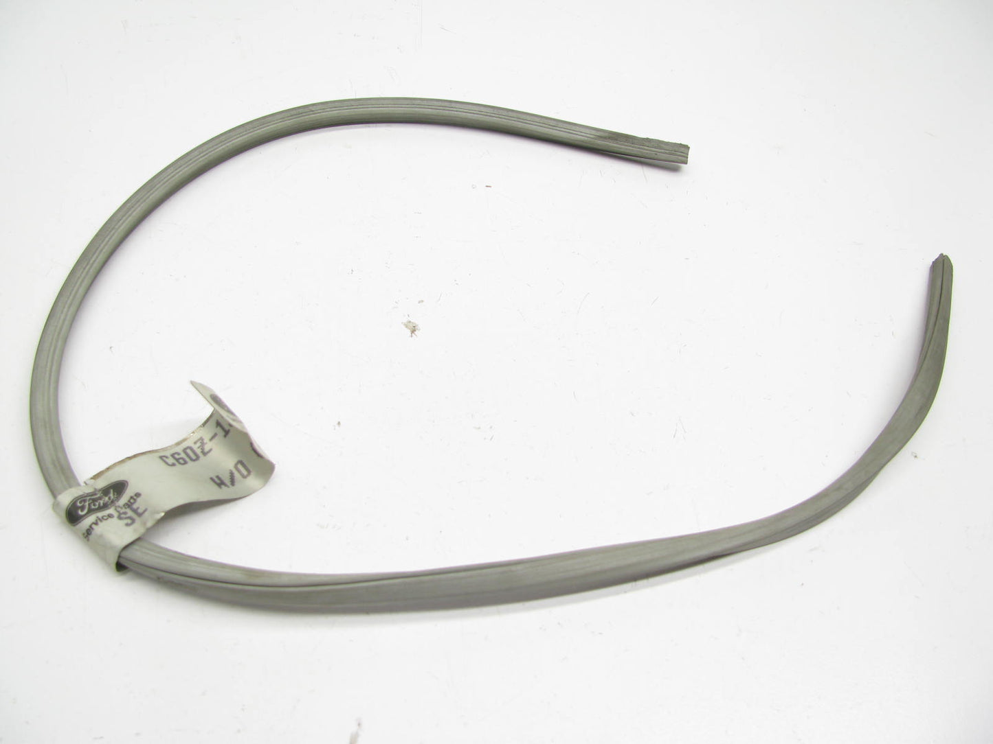 NEW OEM Ford C6OZ-13038-A Headlight Lamp Weatherstrip Seal For 66-67 Fairlane