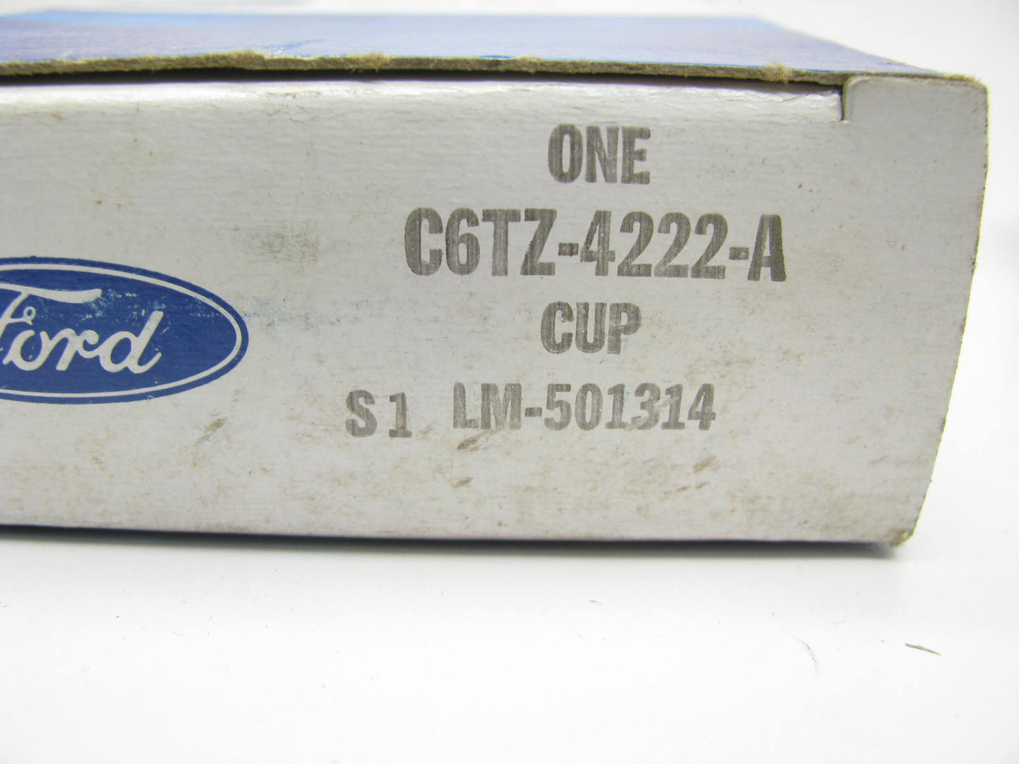 OEM Ford C6TZ-4222-A 7.5 Differential Gear Bearing Race LM501314