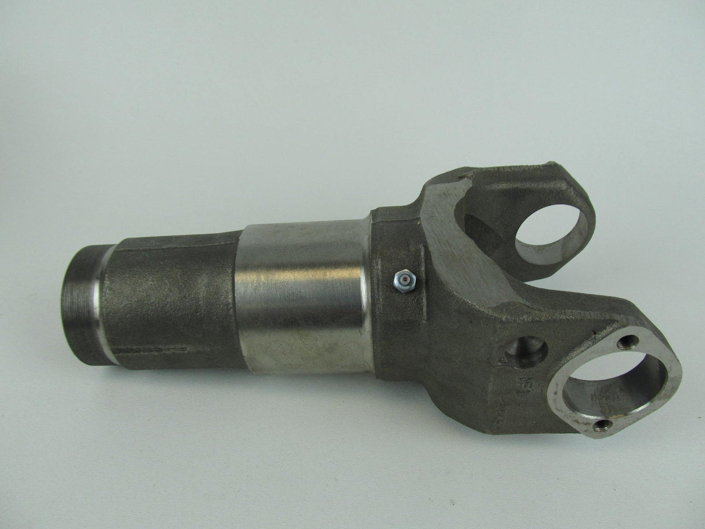 Ford C6TZ-4841-N Drive Shaft Slip Yoke 1710 Series, Full Round Replaces 6-3-2651