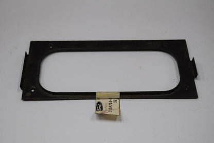 NEW - OEM Ford C7TZ-2A714-D Parking Brake Lever Boot Retainer