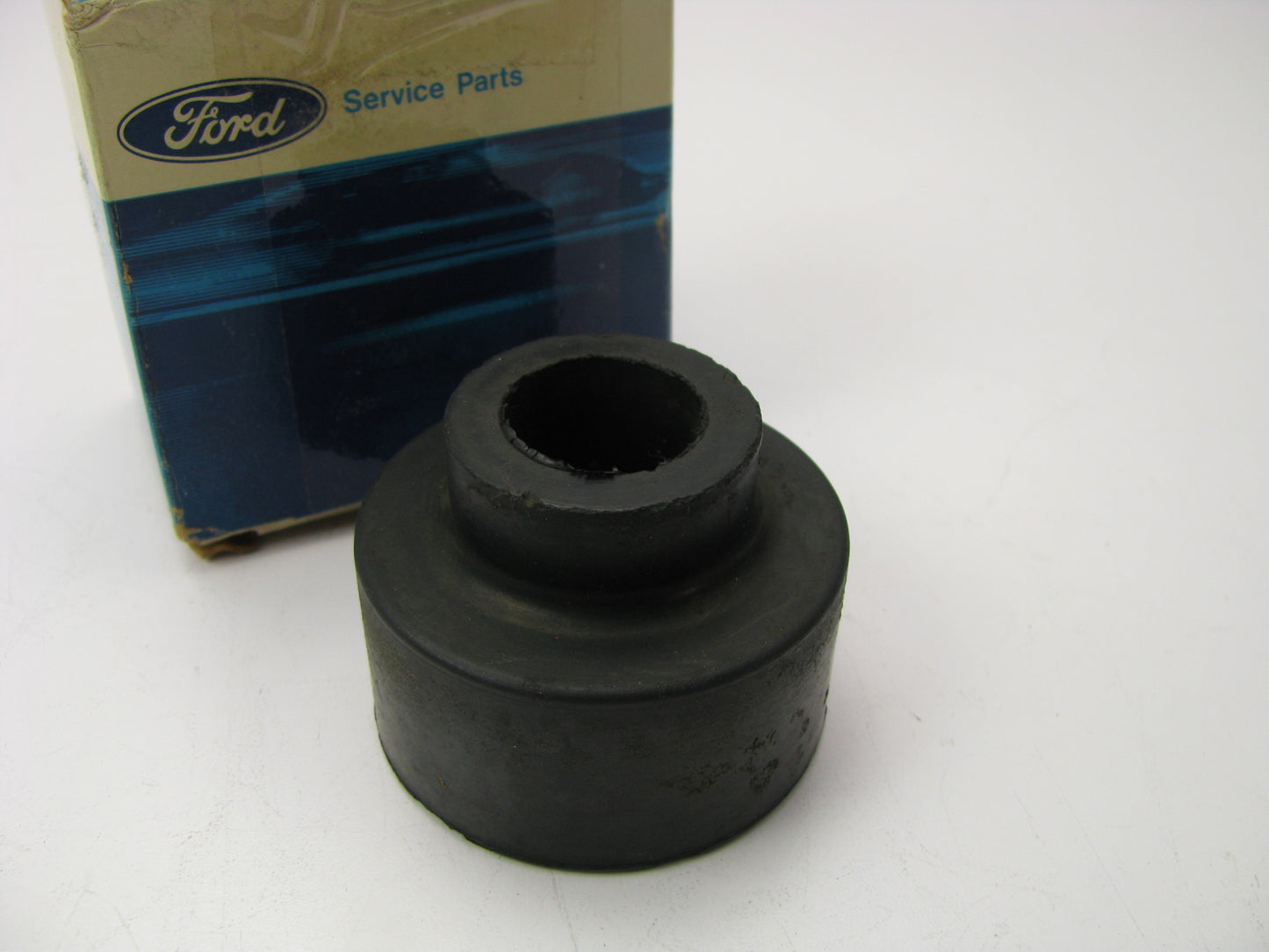NEW GENUINE OEM Ford C7TZ-3B203-A FRONT Radius Arm Bushing