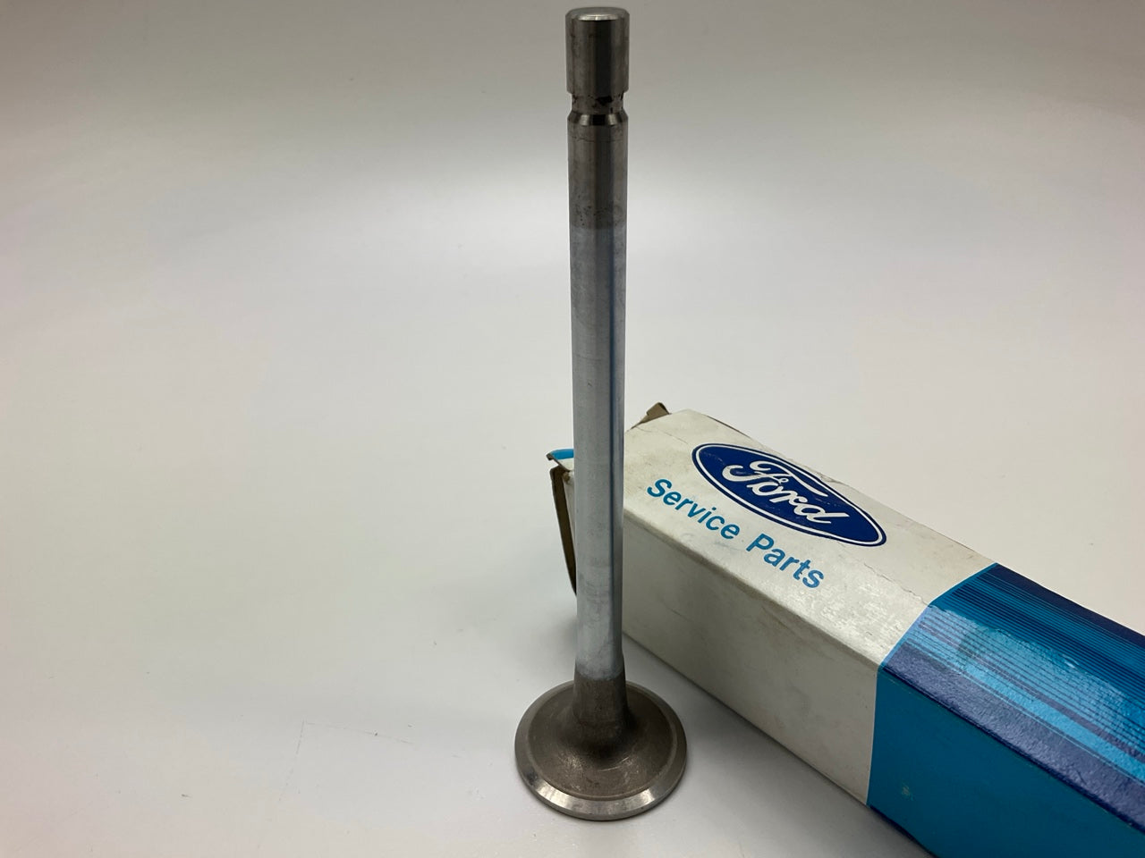 NOS - OEM Ford C7TZ-6505-A Exhaust Valve For 242 254 363 Dorset Diesel