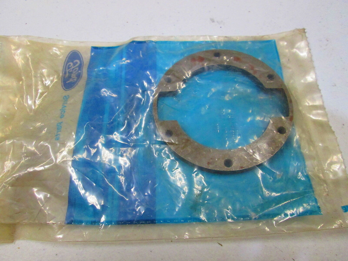 NOS - OEM Ford C8TZ-1A051-A 4WD Locking Hub Retainer Plate 1968-72 F100 F250 4X4