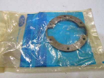 NOS - OEM Ford C8TZ-1A051-A 4WD Locking Hub Retainer Plate 1968-72 F100 F250 4X4
