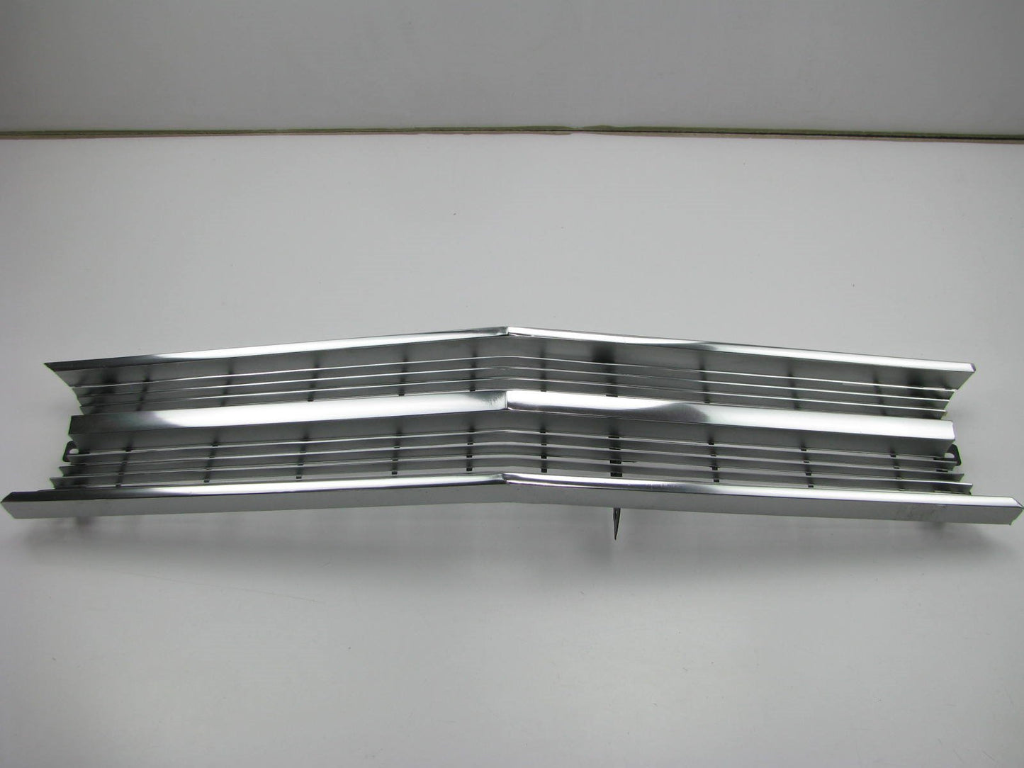 NOS GENUINE OEM FORD Front Grille 1969 Galaxie C9AZ-8200-B