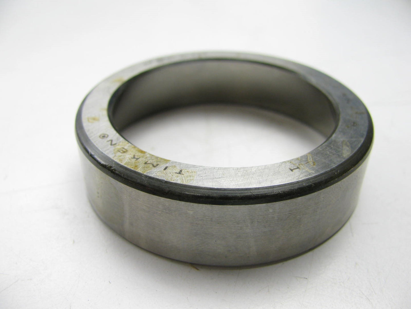 NEW OEM Ford CODW-4616-A REAR OUTER Differential Pinion Bearing Race Cup