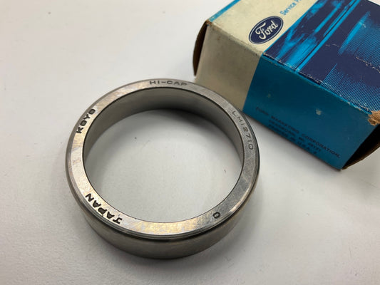 NEW - OEM Ford D0AZ-1217-A Wheel Bearing Race Cup