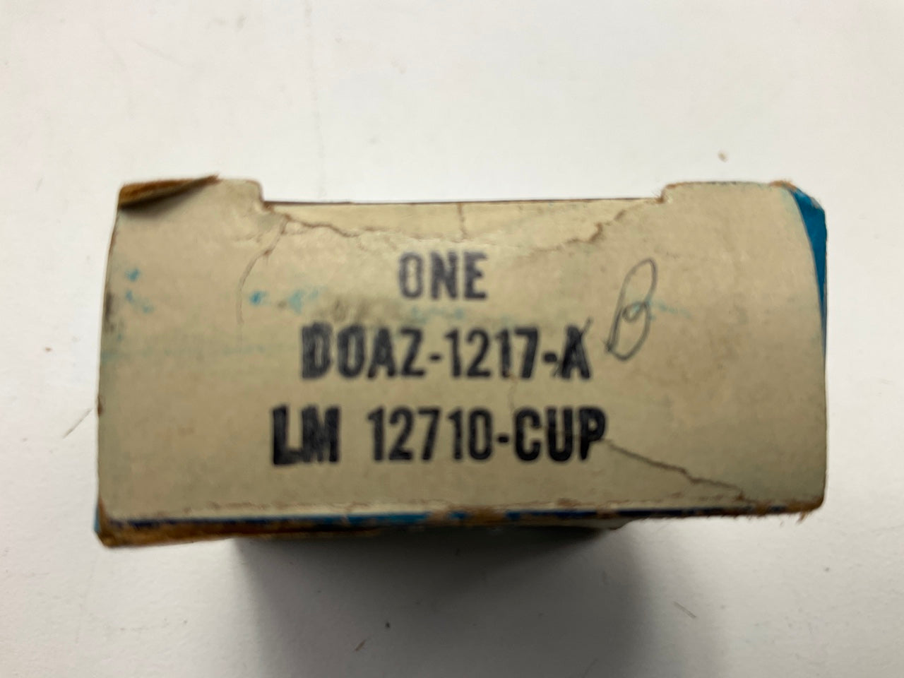 NEW - OEM Ford D0AZ-1217-A Wheel Bearing Race Cup