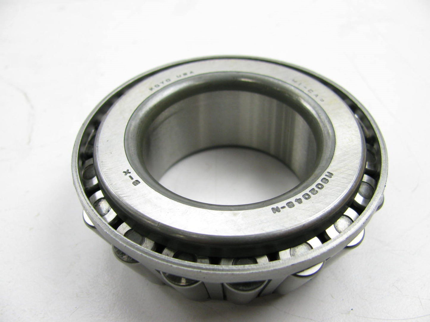 NEW GENUINE OEM Ford D0AZ-4630-AA REAR Differential Pinion Bearing