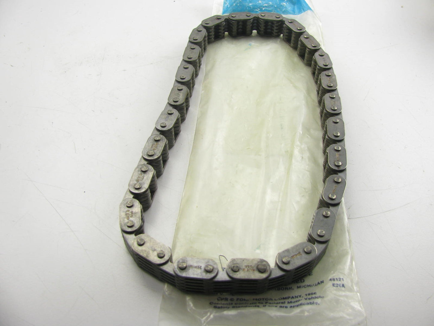 New Old Stock - Genuine OEM Ford D0AZ-6268-A Engine Timing Chain