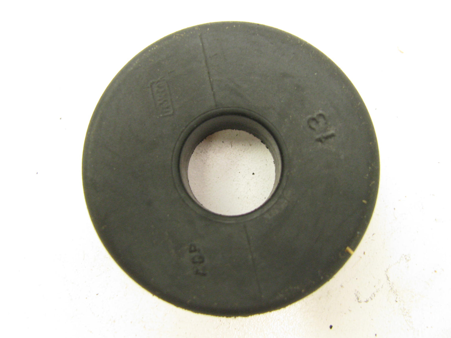 NOS Genuine OEM Ford D0AZ-6A892-C PCV Crankcase Vent Retainer Rubber Grommet