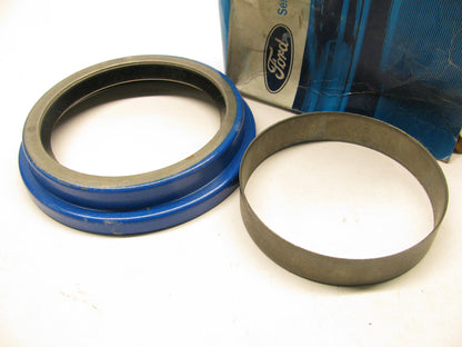 NEW - OEM Ford D0HZ-1175-C Rear Inner Wheel Seal 370009A