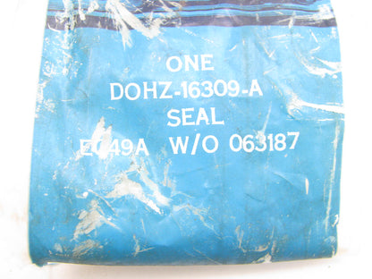 NEW - OEM Ford D0HZ-16309-A Front Left Fender Seal For 1970-1990 L-Series