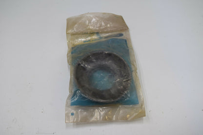 NEW - OEM Ford D0HZ-5K670-B Rear Suspension Rear Bracket Grease Retainer