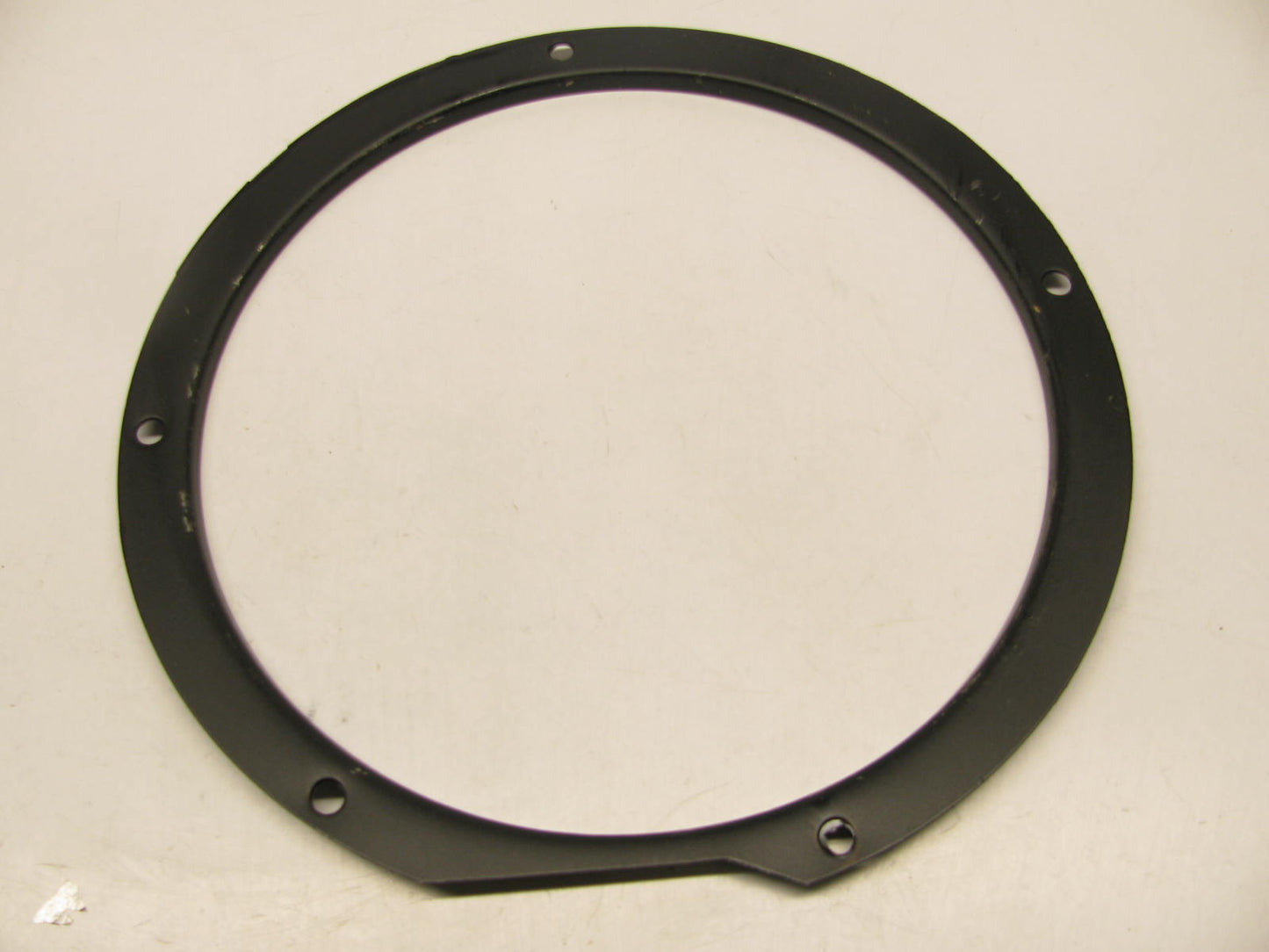 NEW - OEM Ford D0HZ-7262-G Transmission Shift Lever Housing Boot Retainer