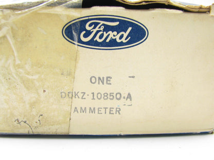 NOS - OEM Ford D0KZ-10850-A Amp Ammeter Gauge 1970-1974 C500 C600 C700 C800 C900
