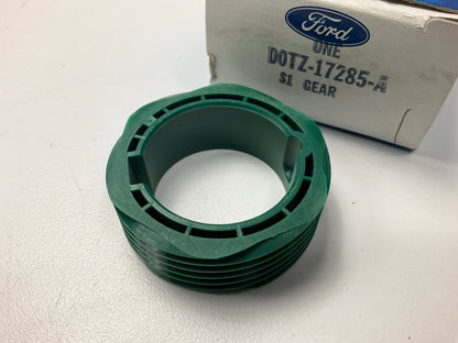 NOS - OEM Ford D0TZ-17285-A Speedometer Drive Gear, Type 1, 6 Tooth