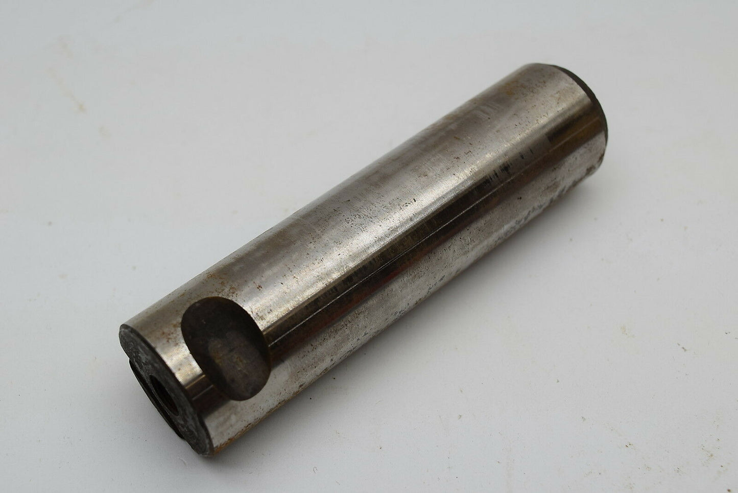 NEW - OEM Ford D0TZ-5780-A Rear Spring Shackle Pin 1964-1972 F500 F600 F700