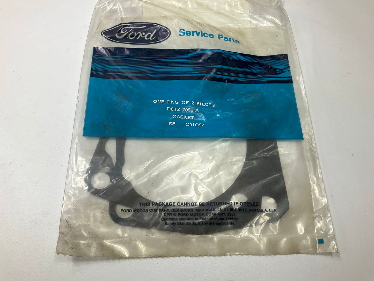 (2) NEW - OEM Ford D0TZ-7086-A Extension Housing Gasket 1970-1979 F600 330-V8 C6
