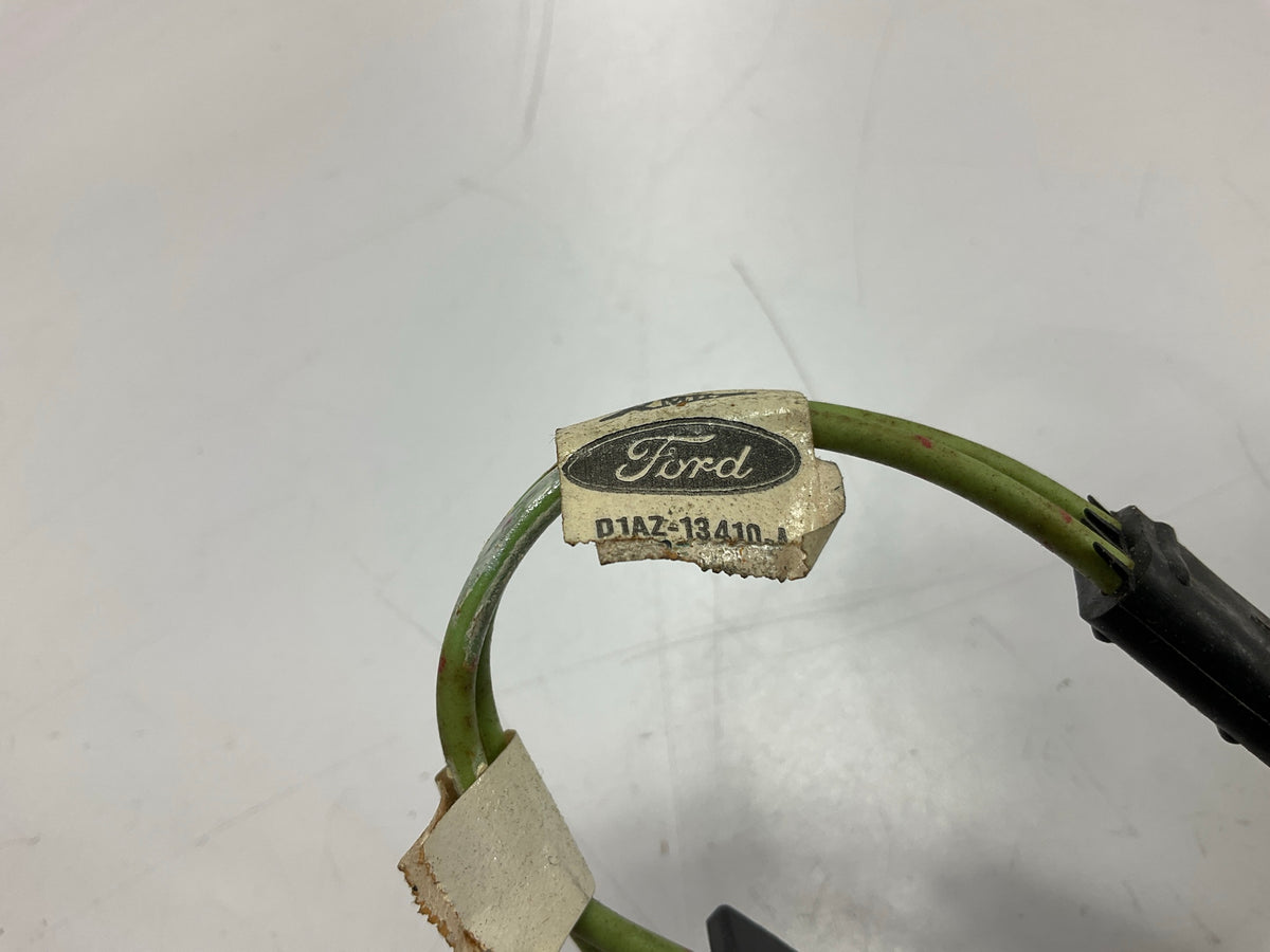 NEW - OEM Ford D1AZ-13410-A Brake Light Lamp Switch Connector