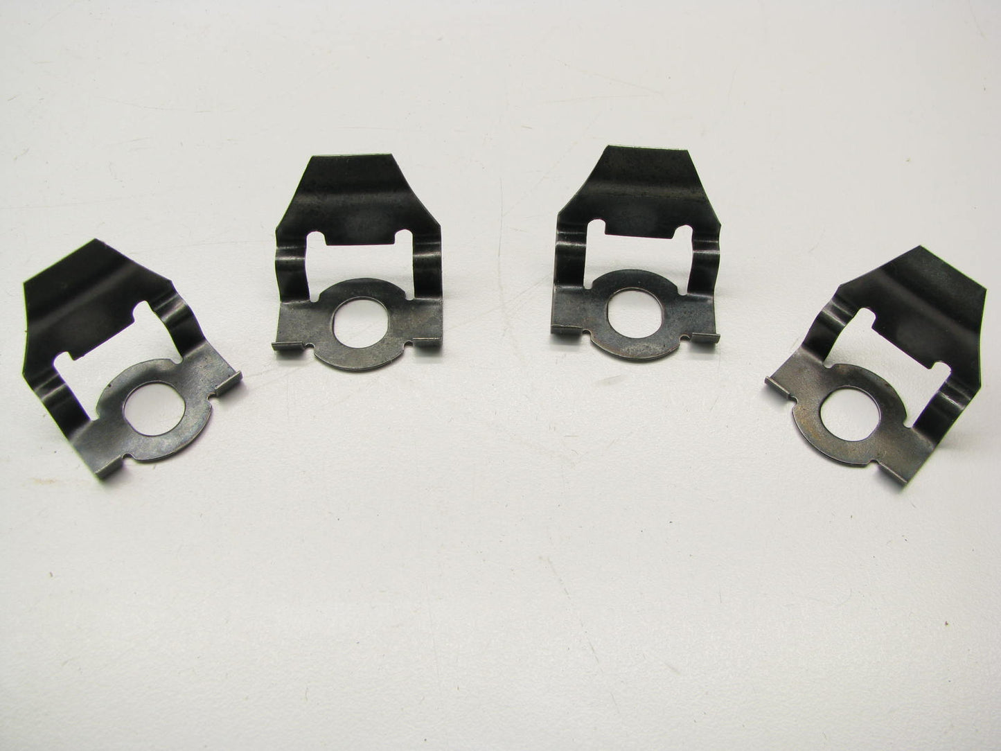 (4) NEW - OEM Ford D1AZ-6524-A Engine Rocker Arm Oil Baffle 1970-1974 351C